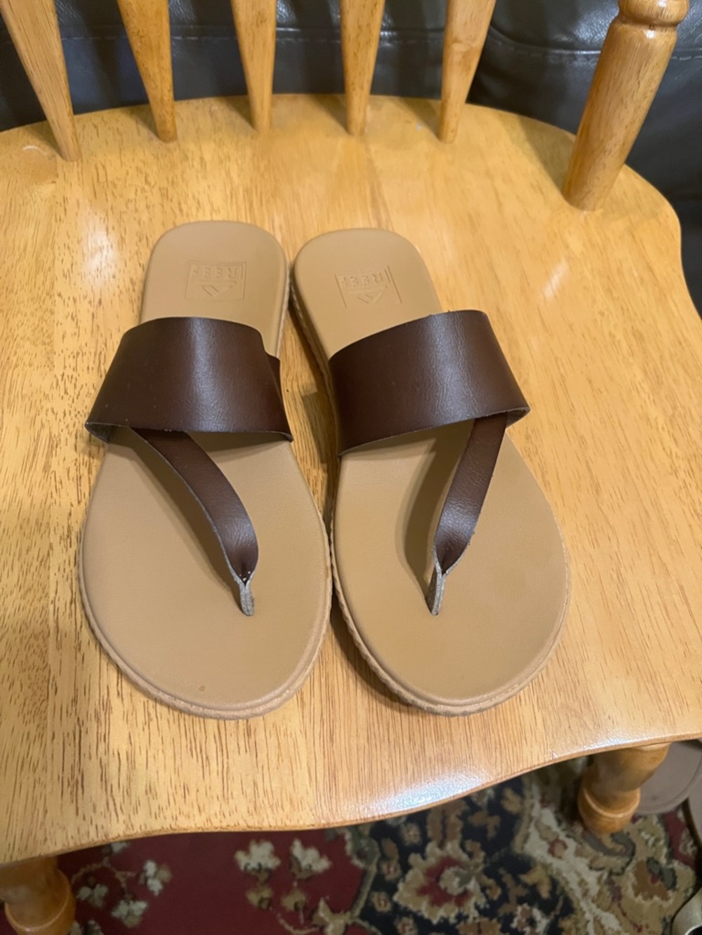 Reef Men's Brown Leather Thong Sandals with Tan Footbed
